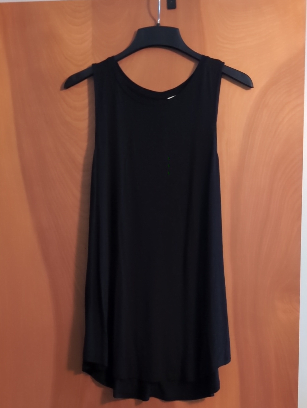 Old Navy Black Sleeveless Swing Tank Top